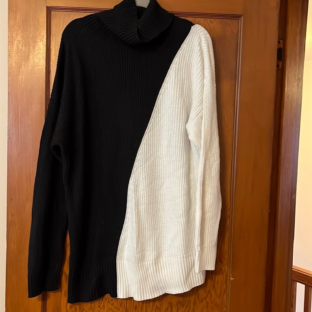Alfani Sweater